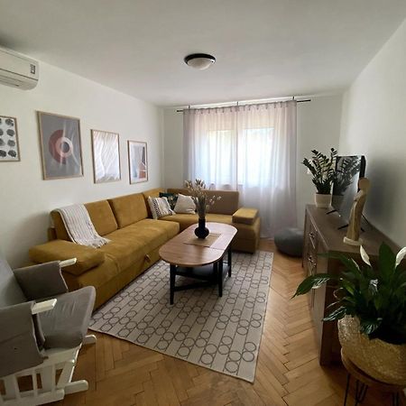 Apartman Francesca Pula Eksteriør billede