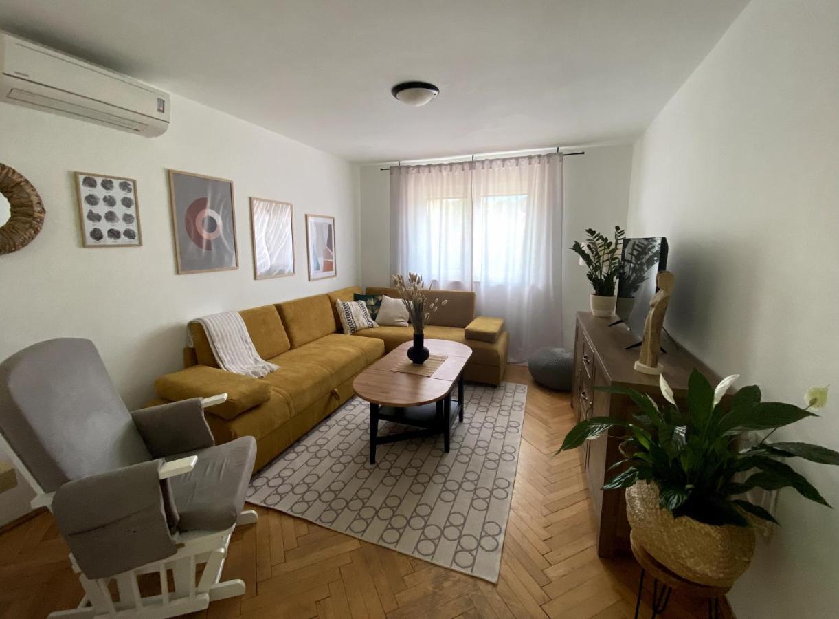 Apartman Francesca Pula Eksteriør billede