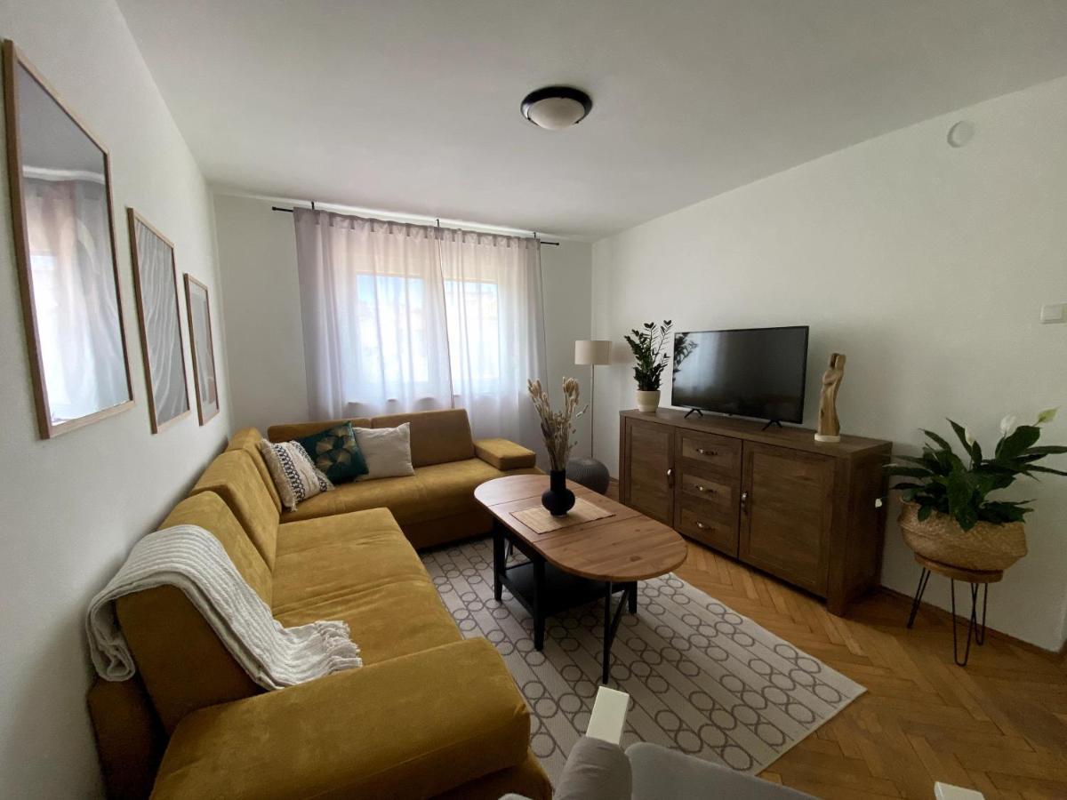 Apartman Francesca Pula Eksteriør billede